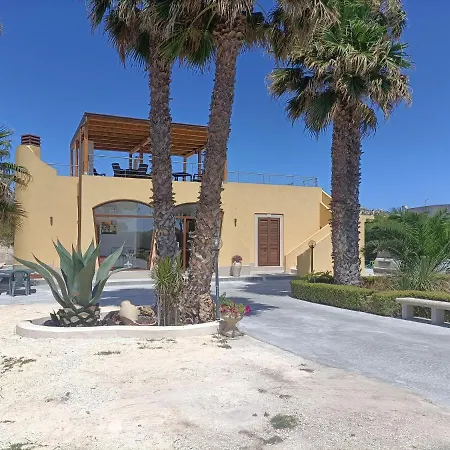 B&B Sale E Sole Sul Mare 아볼라