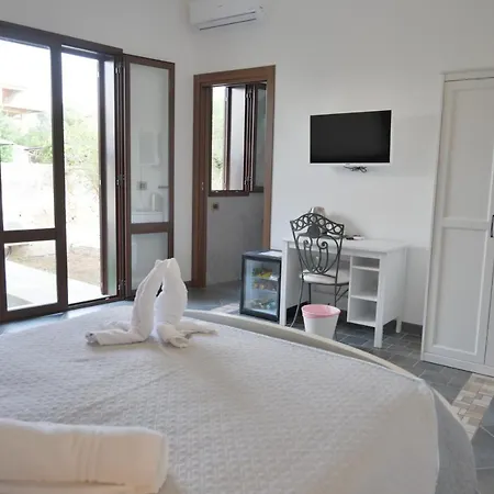 Sale E Sole Sul Mare Bed & Breakfast
