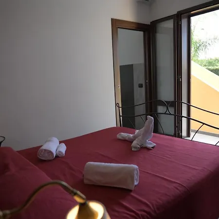 Sale E Sole Sul Mare Bed & Breakfast