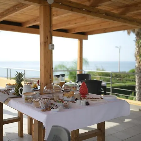 Sale E Sole Sul Mare 4*