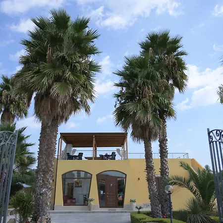Sale E Sole Sul Mare