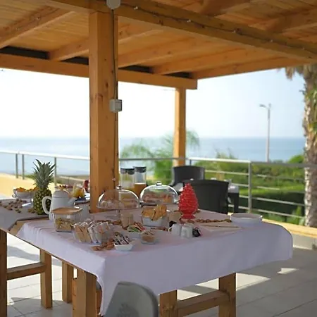 Bed & Breakfast Sale E Sole Sul Mare 4*